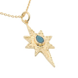 Collier doré étoile des vents martelée et labradorite 42 cm