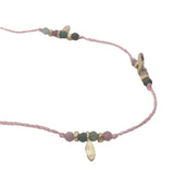 Collier doré fil rose tourmaline, pampilles et perles dorées 60 cm