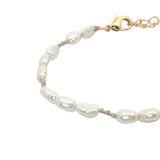 Bracelet doré alternance perles de culture et noeuds beige