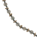 Collier doré perles gris clair avec couronnes dorées 42 cm