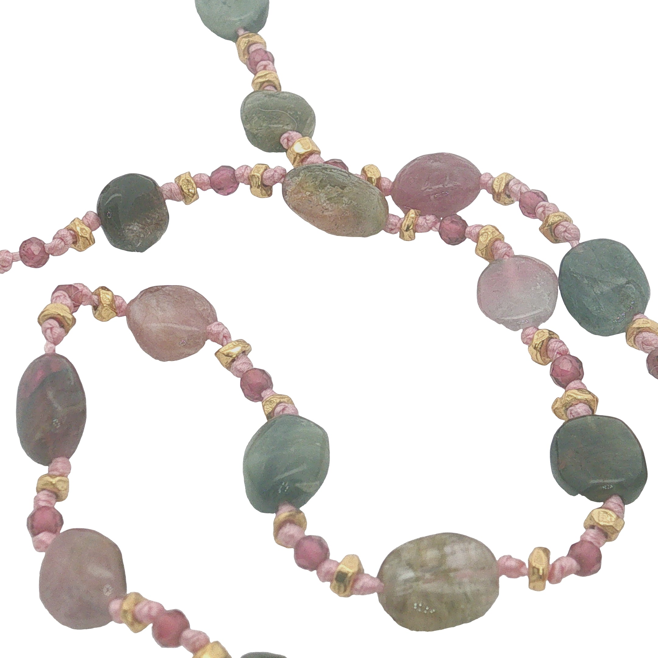 Collier doré multi tourmaline, grenat, perles dorées et noeuds roses 50 cm
