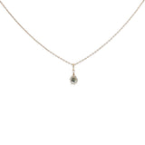 Collier doré petite fleur en tourmaline et perles de culture 42 cm