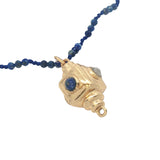 Collier doré amulette lapis lazulis, turquoise et perle de culture 60 cm
