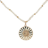 Collier doré médaille soleil et lune perles de culture 42 cm