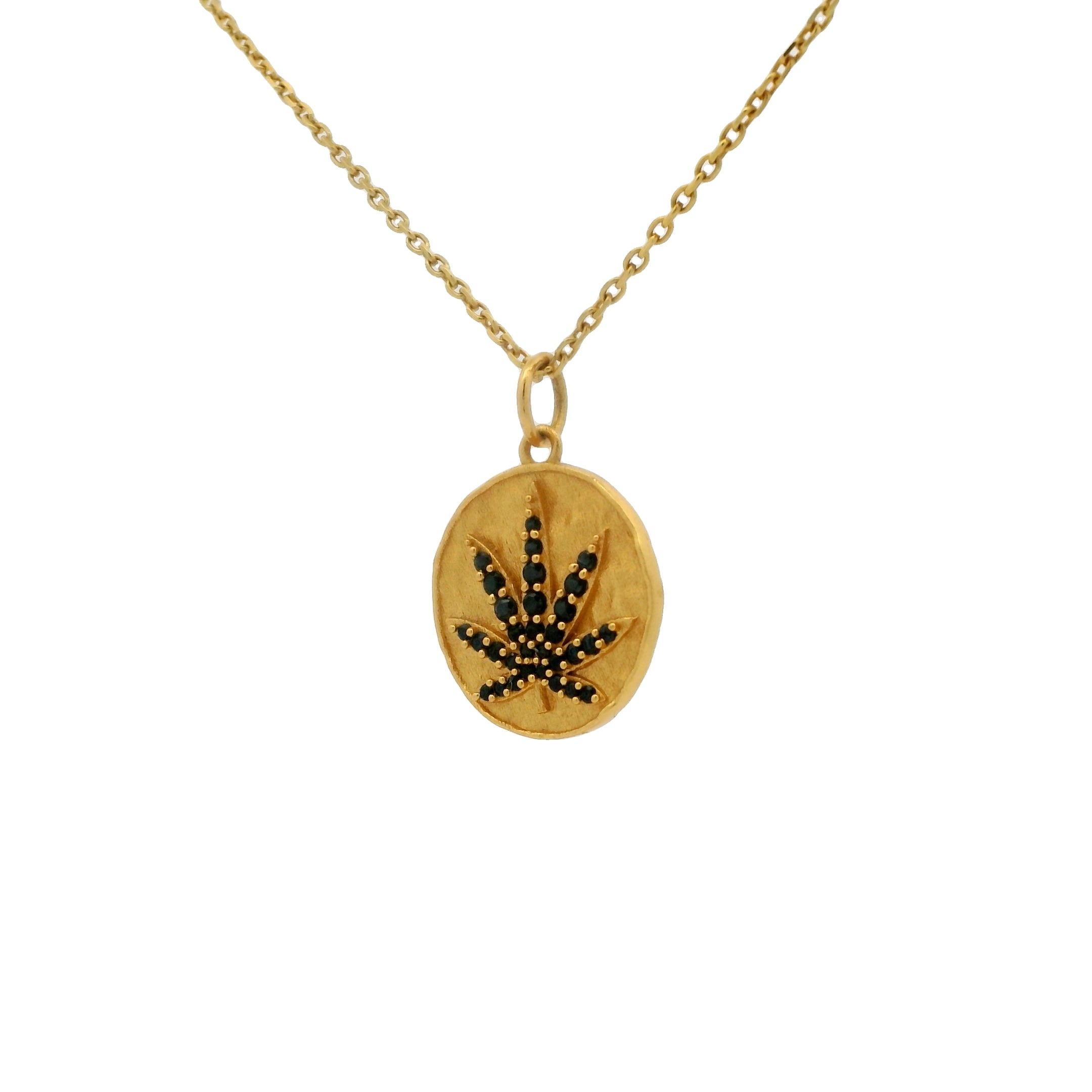 Collier doré médaille feuille de chanvre avec zircons noirs 42 cm