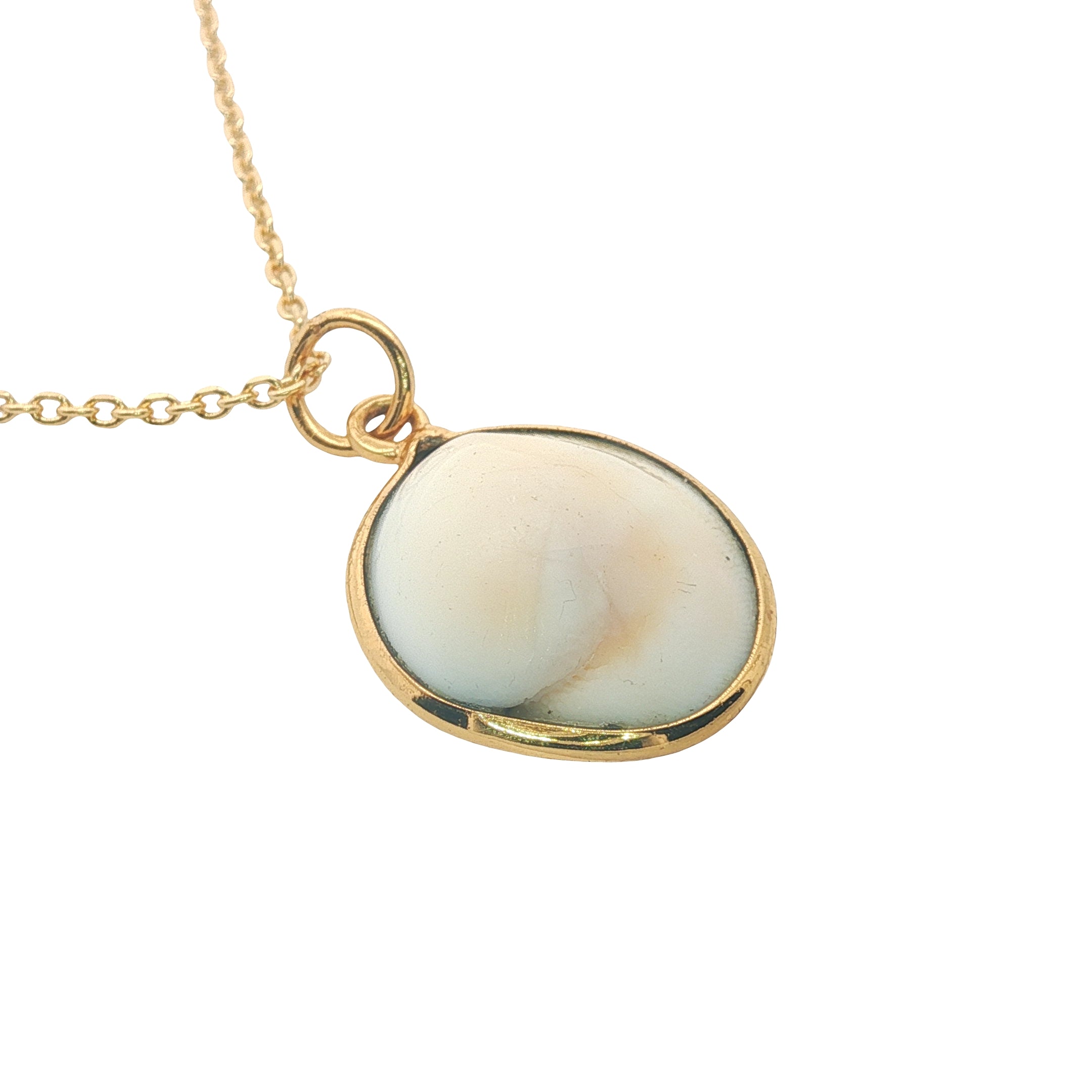 Collier doré oeil de Sainte Lucie cerclé doré 42 cm