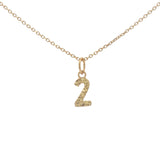Collier doré chiffre 2 martelé 42 cm