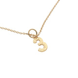 Collier doré chiffre 3 martelé 42 cm