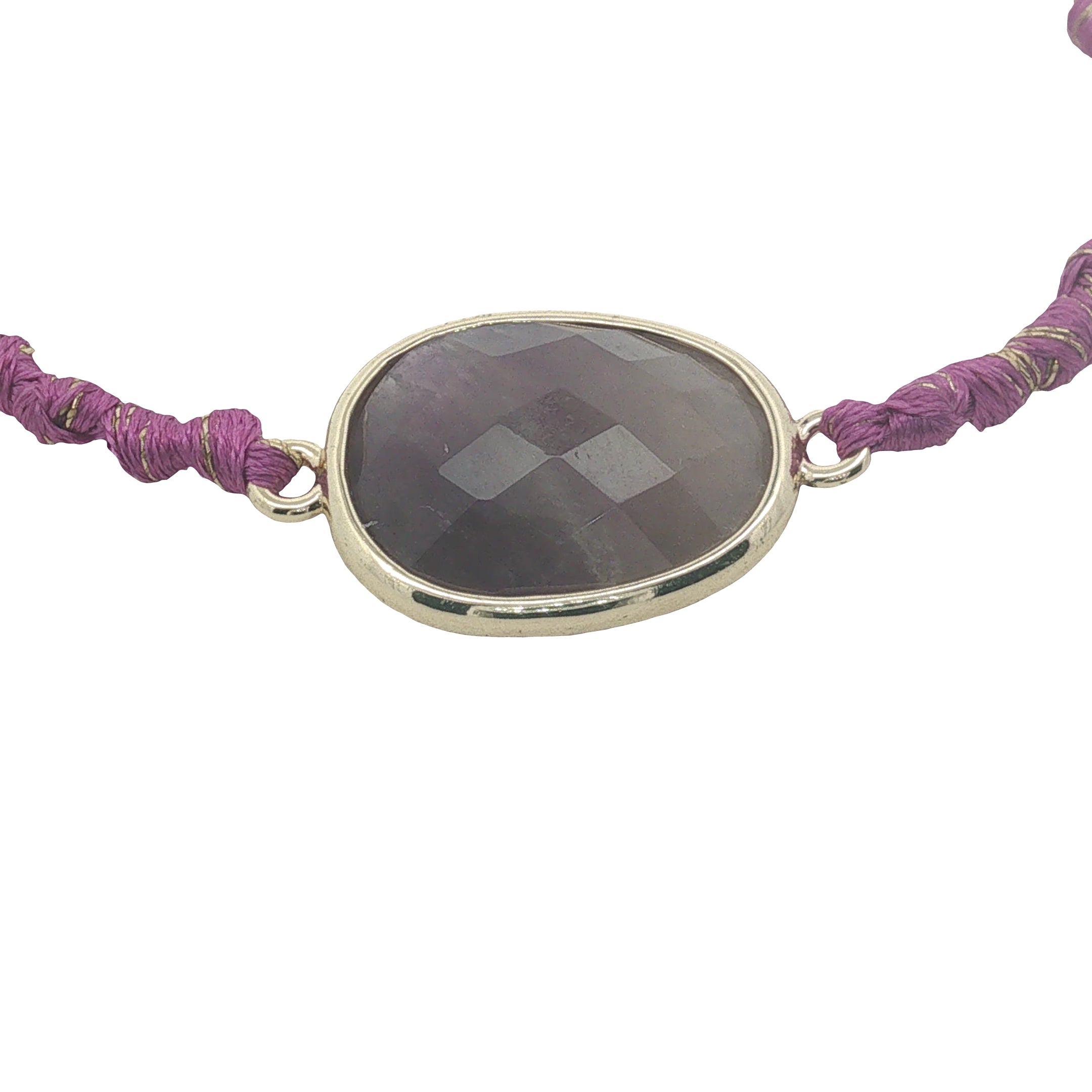 Bracelet cordon violet avec améthyste ovale cerclée de doré