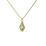 Collier doré trèfle avec prehnite serti 4 griffes 42 cm