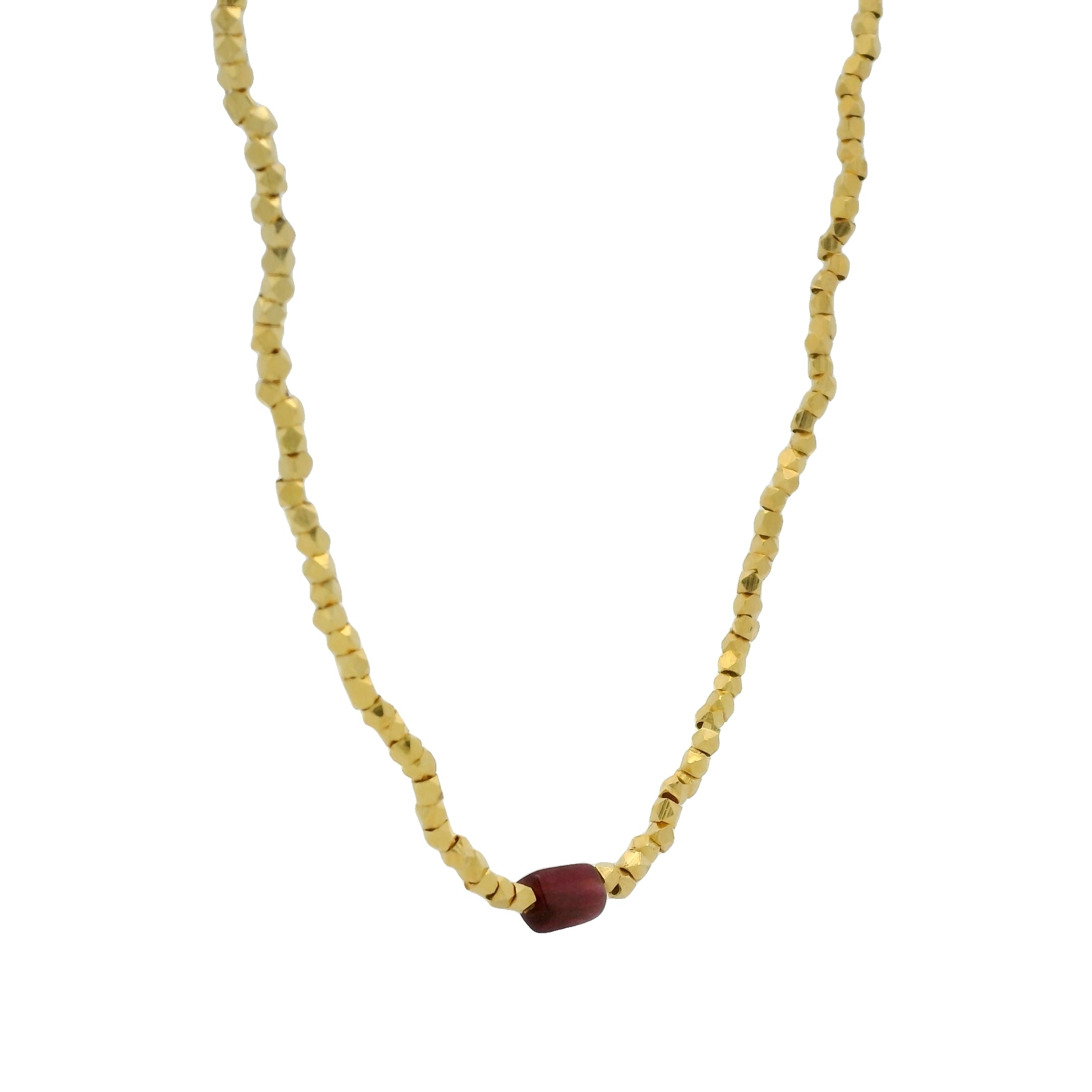 Collier doré avec Grenat et perles martelées dorées 40cm