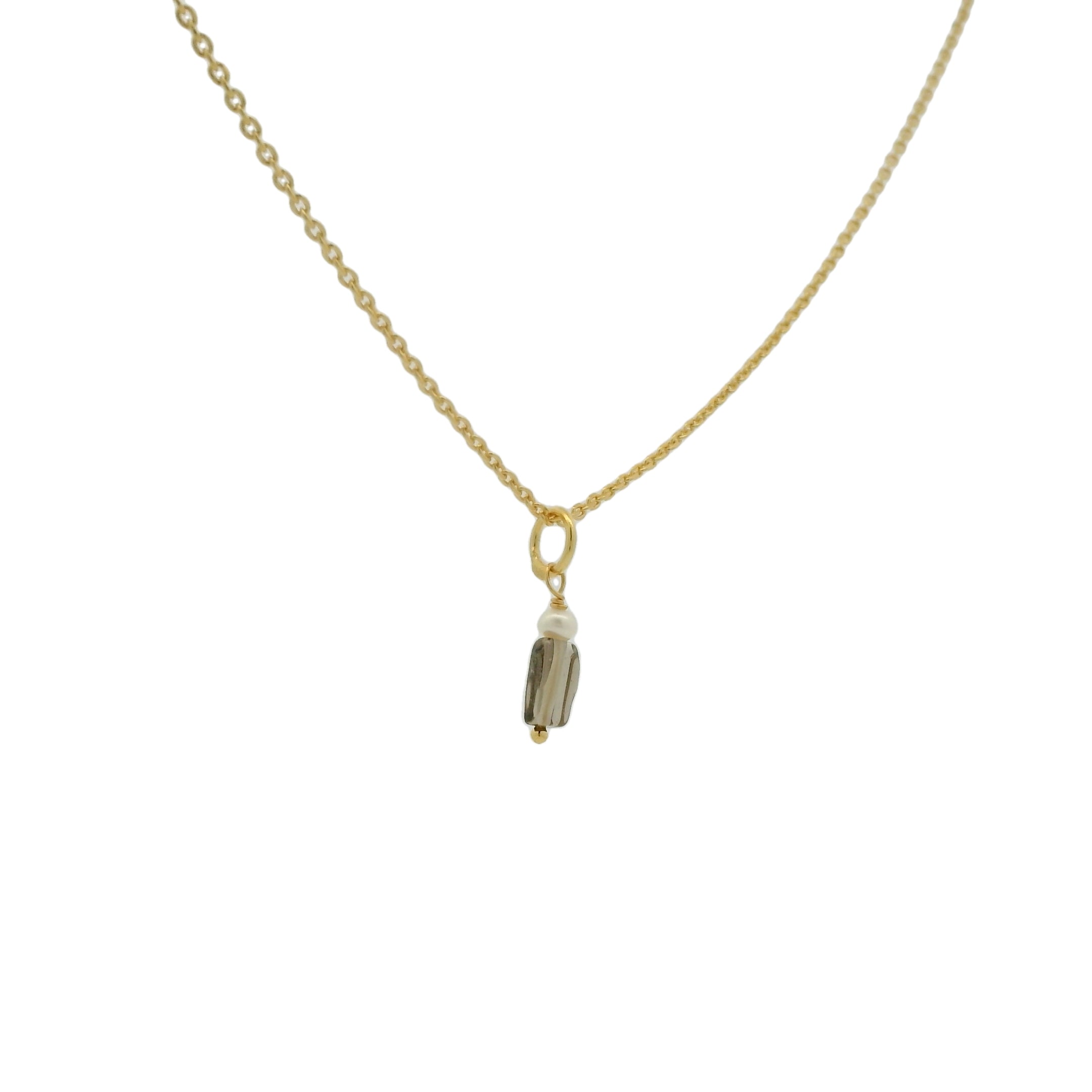 Collier doré quartz fumé carrée et perle de culture 42 cm
