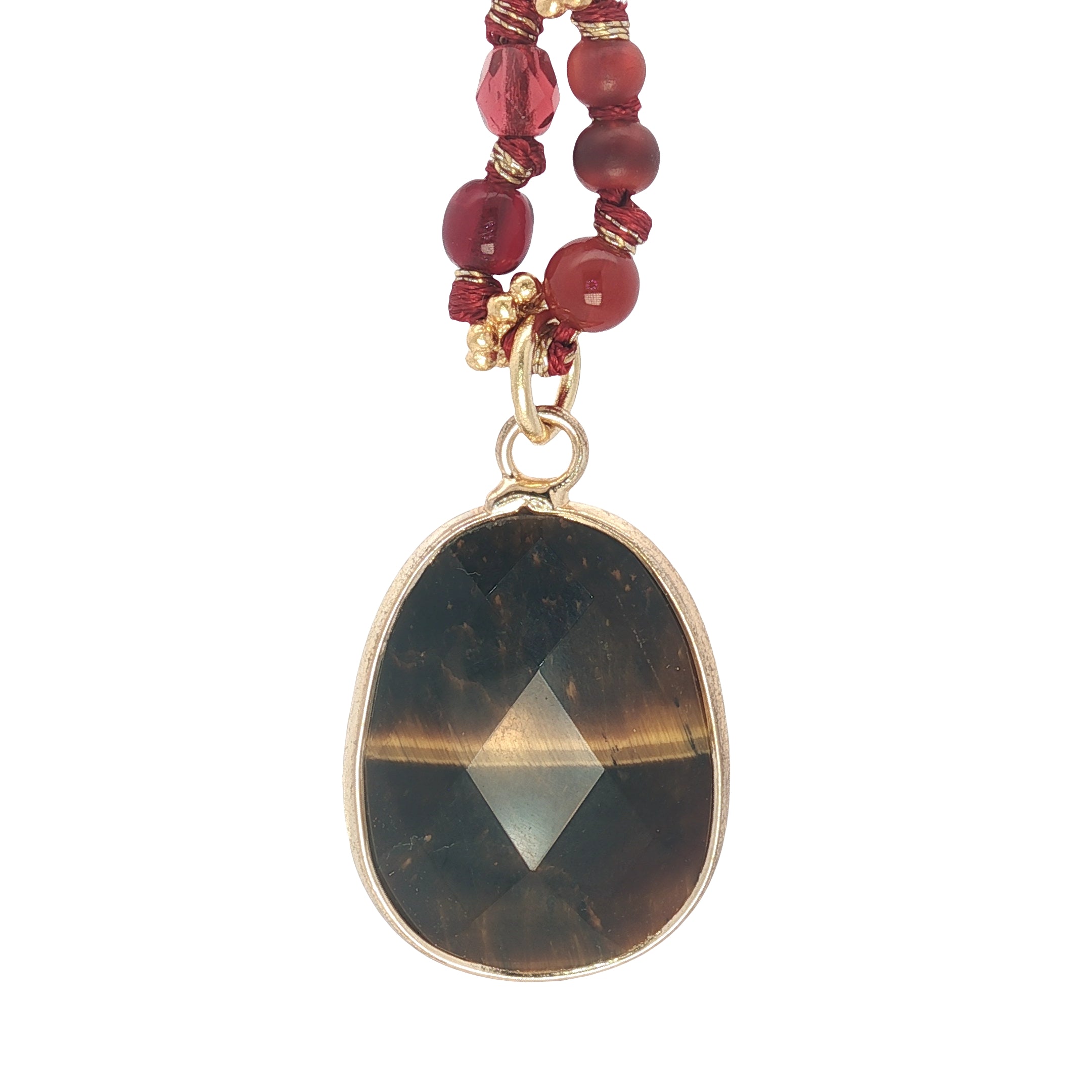 Collier doré mix perles rouges oeil de tigre ovale 60 cm