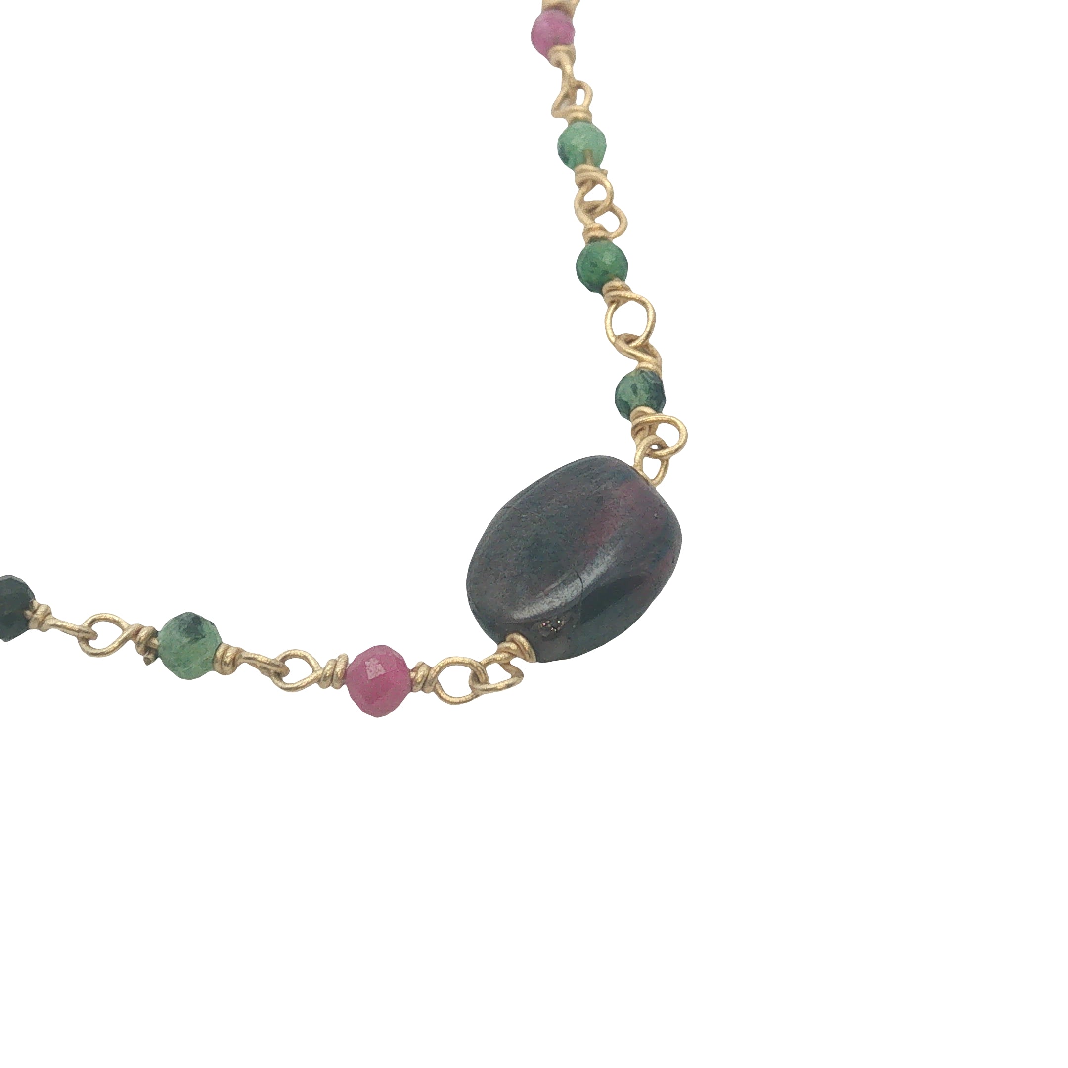 Collier doré chaine rosary en rubis zoisite avec grenat au centre 42 cm