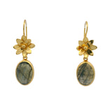 Boucles d'oreilles dorées fleur et labradorite