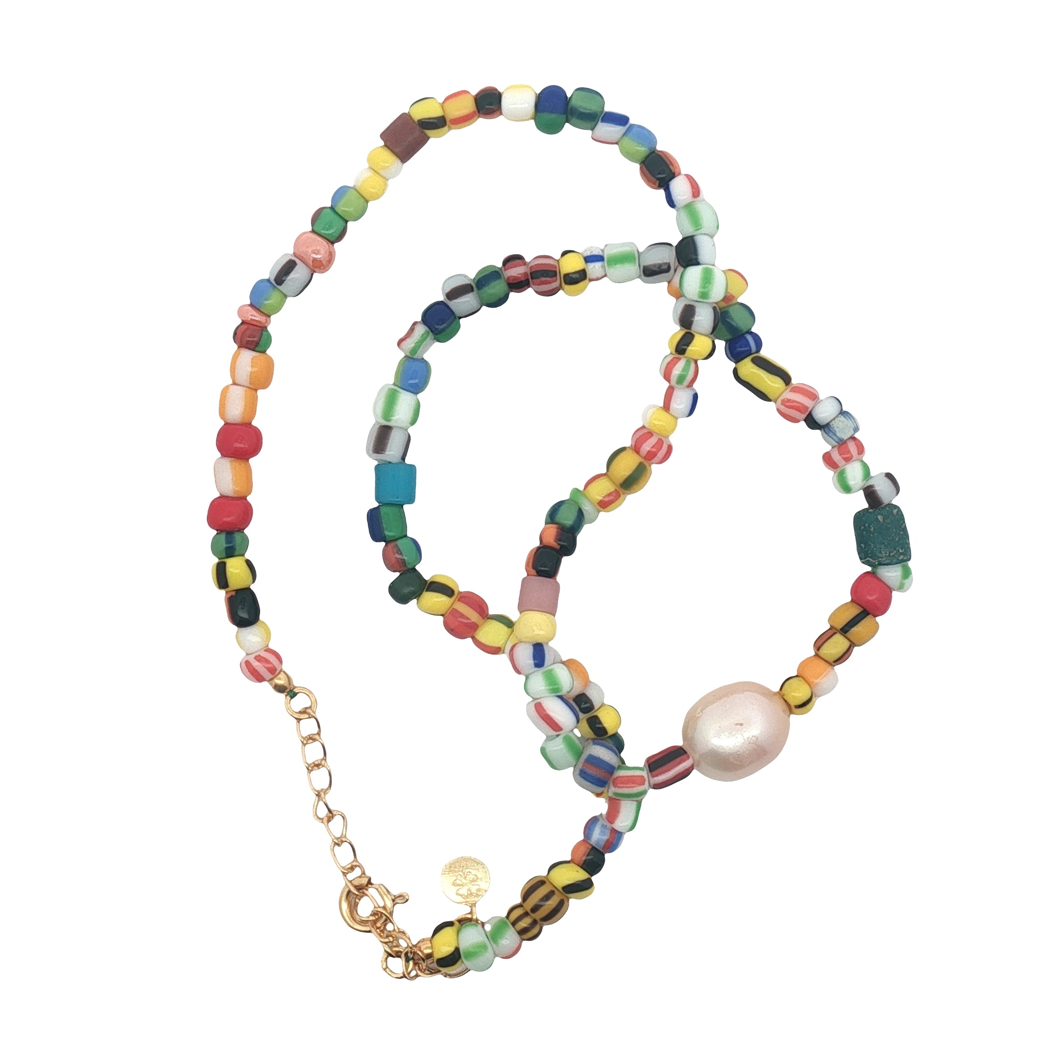 Gold necklace with cultured pearl and fancy pearls