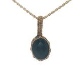 Collier doré Johri bazaar onyx noire et fil doré 42 cm