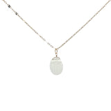 Collier doré scarabée taillé dans du quartz citron 42 cm