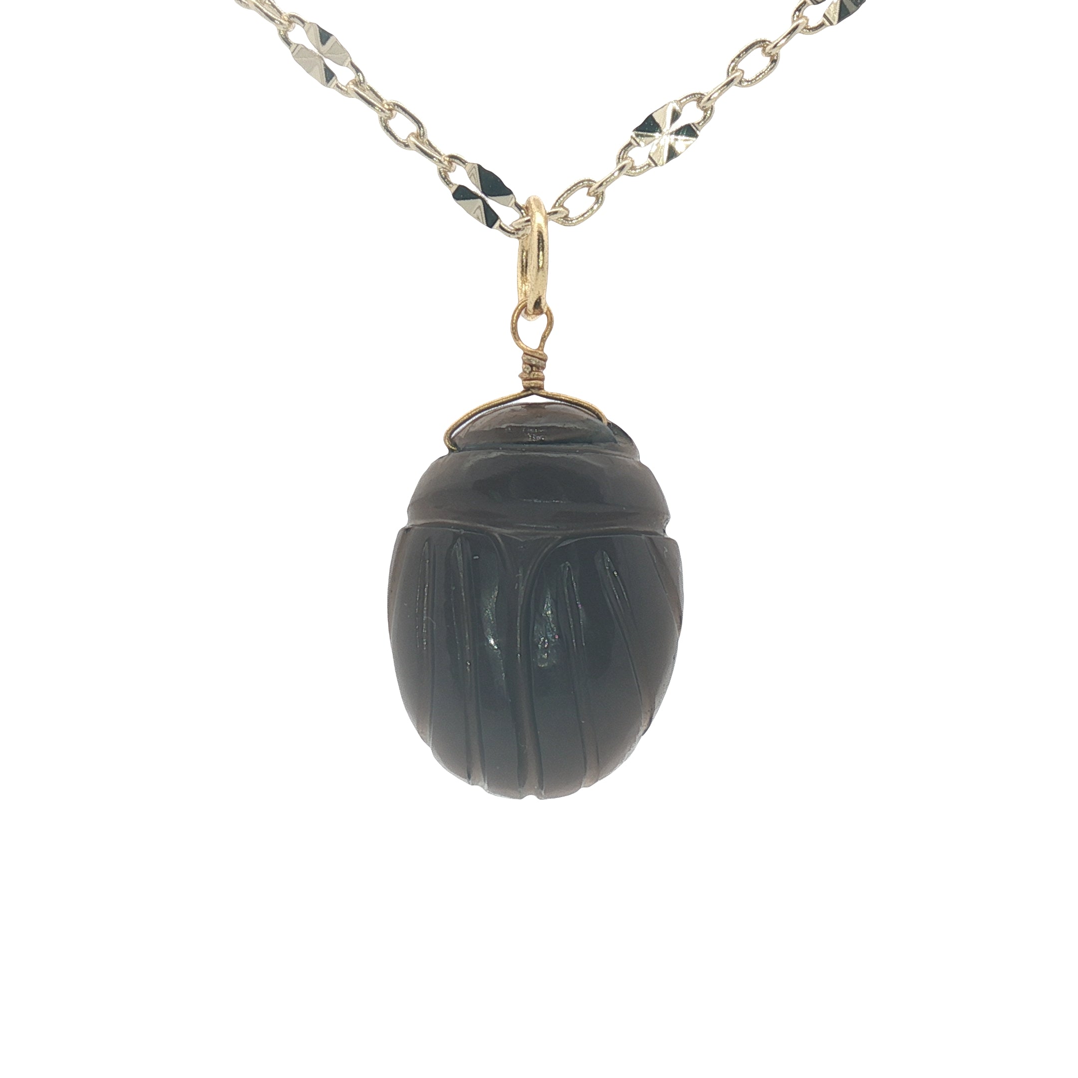 Collier doré scarabée taillé dans du quartz fumé 42 cm