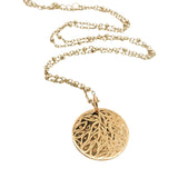 Collier doré médaille gravée de feuilles et "LUCKY YOU" 50 cm