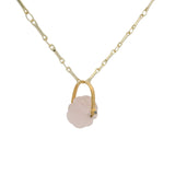 Collier doré fleur taillée dans du quartz rose étrier avec zircon 50 cm
