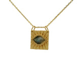 Collier doré pendentif carré texturé oeil en labradorite 42 cm