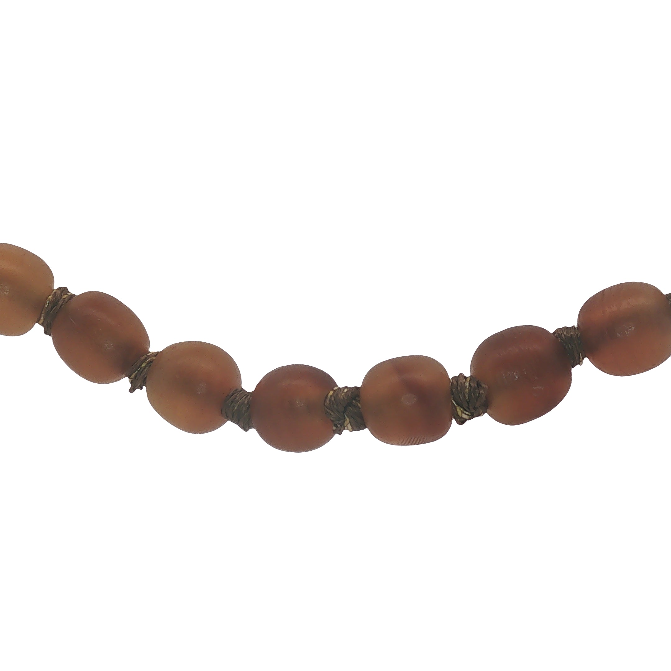 Collier doré perles marrons en corne et noeuds marrons 64 cm