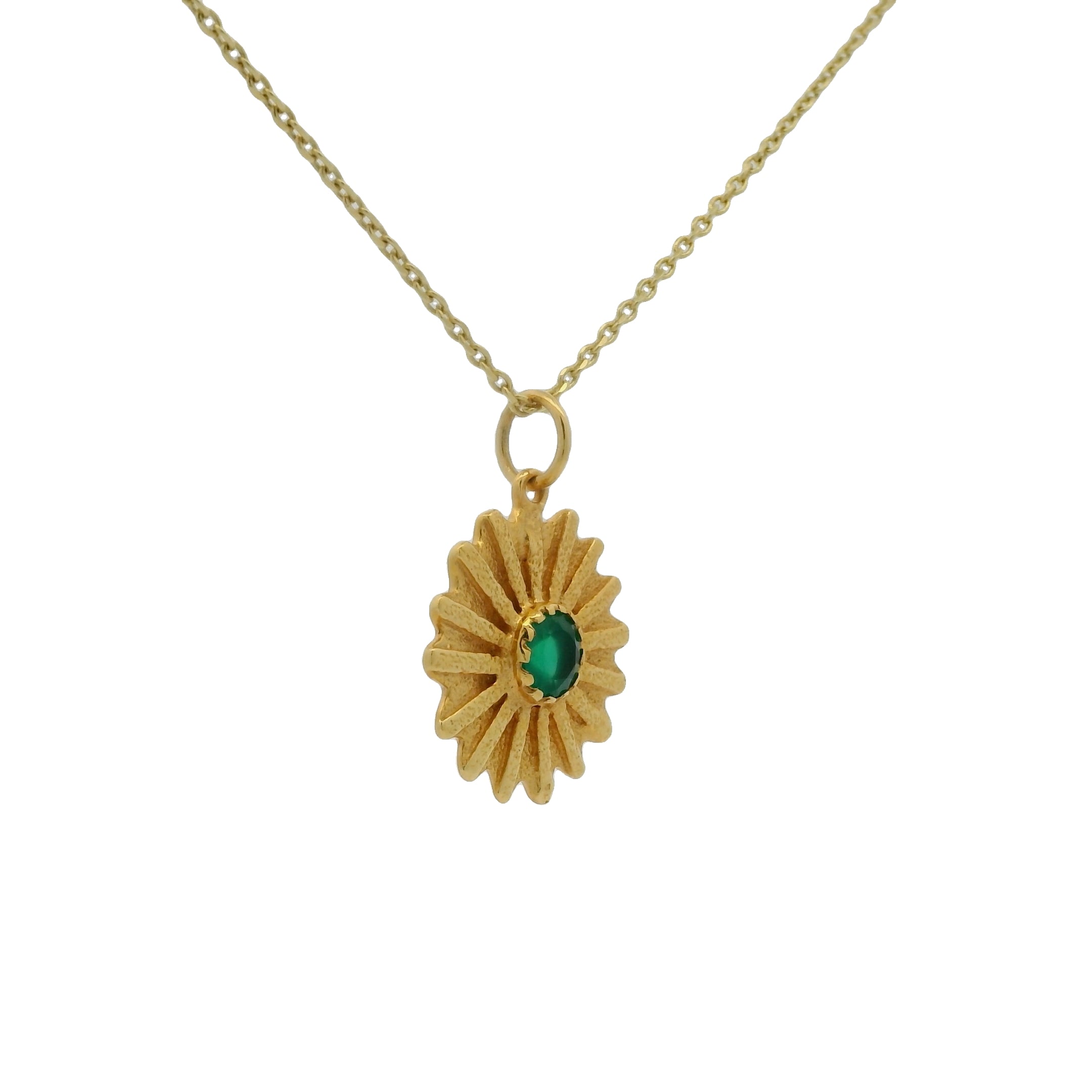 Collier doré médaille marguerite et onyx verte 42 cm