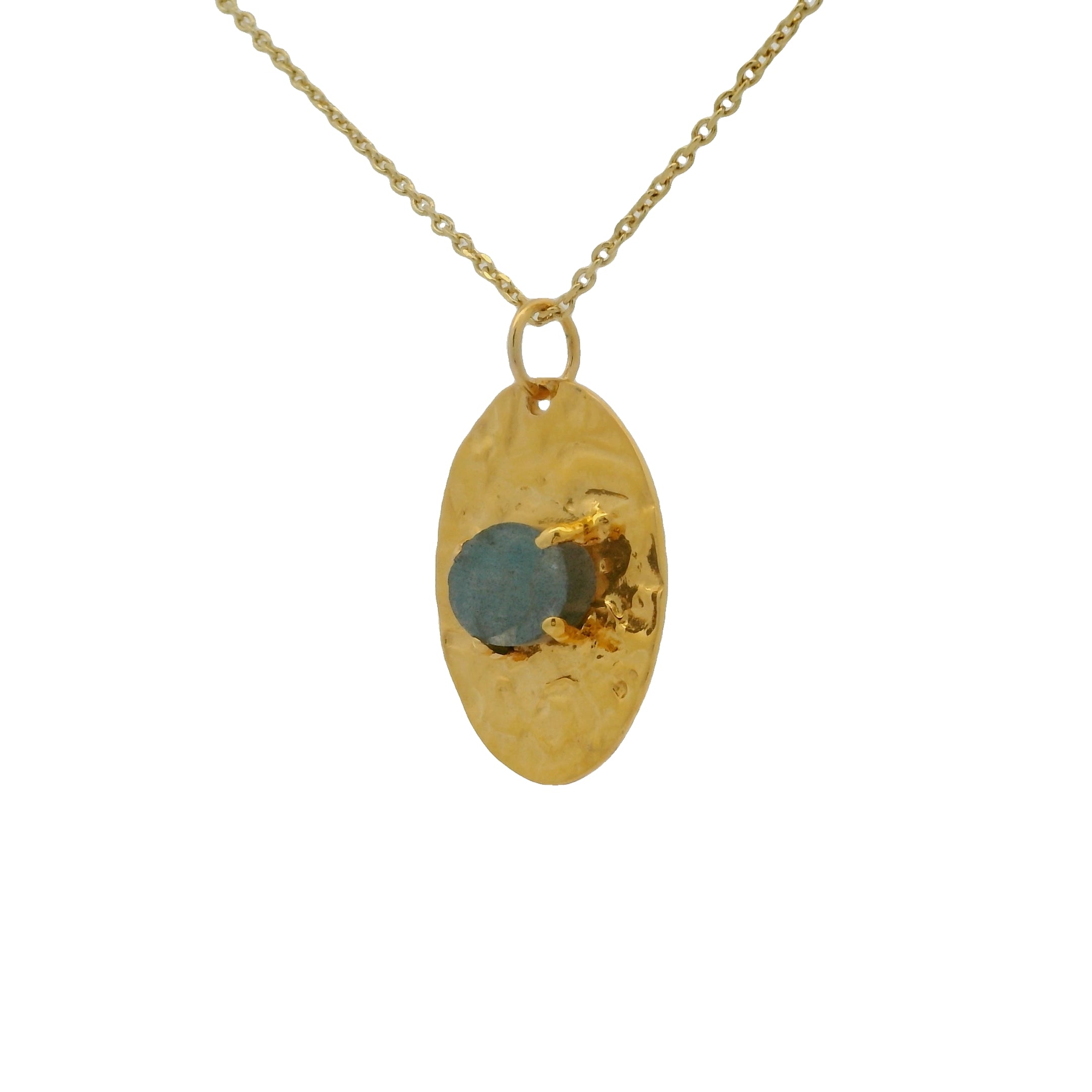 Gold necklace with hammered pendant and flat stone