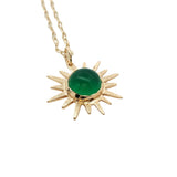 Collier doré soleil onyx verte cabochon 42 cm