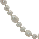 Collier doré perles de culture de différentes tailles avec noeuds blancs 60 cm