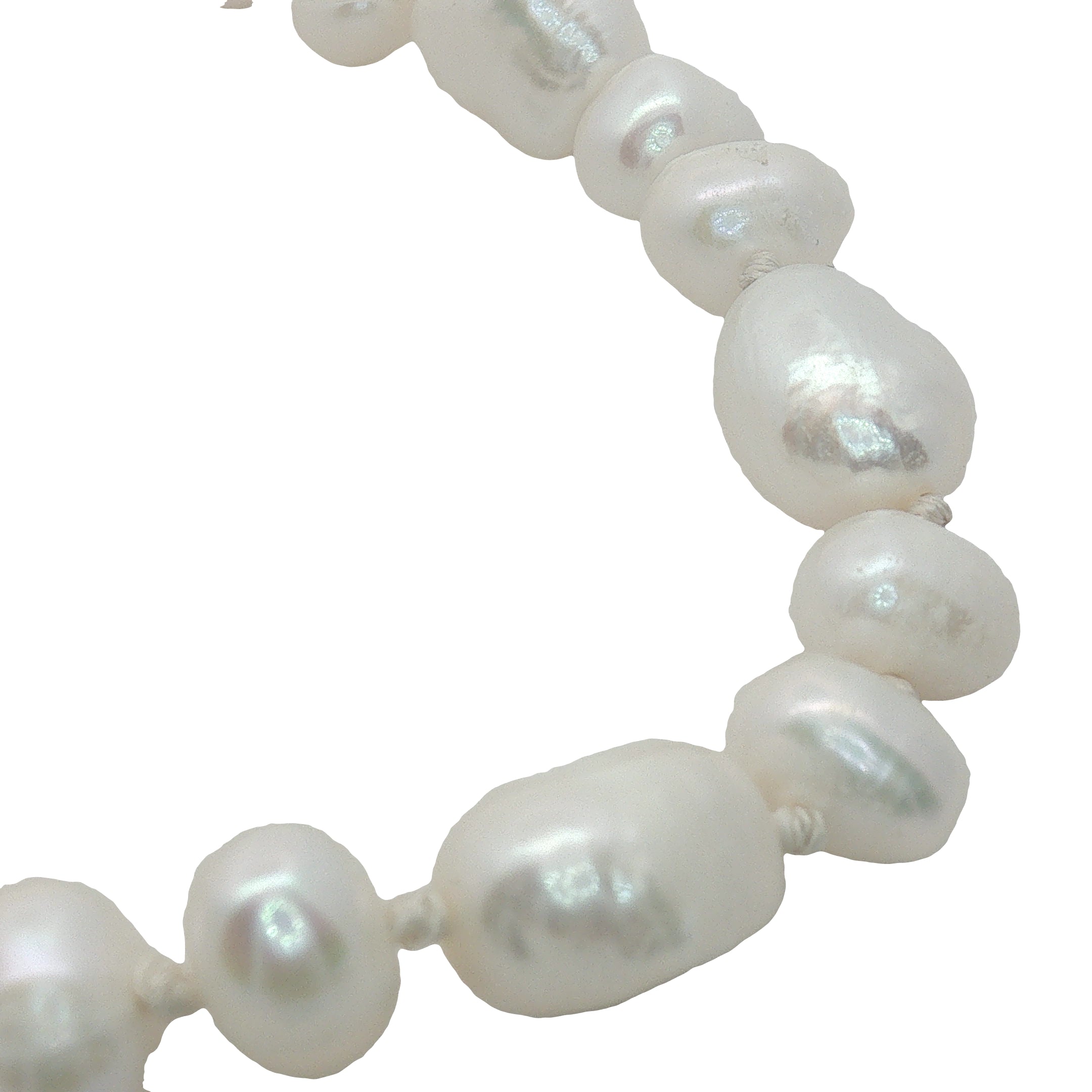 Collier doré perles de culture de différentes tailles avec noeuds blancs 60 cm