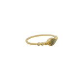 Bague dorée pierre goutte et zircons