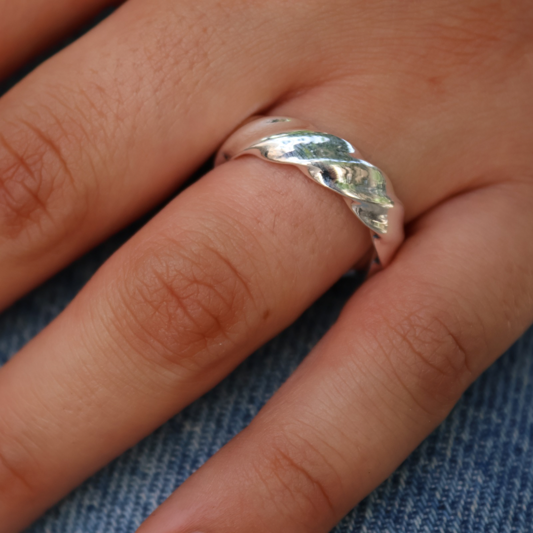 Bague torsadée en argent 925