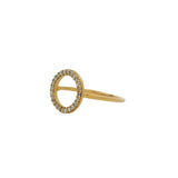 Bague dorée et zircons blancs