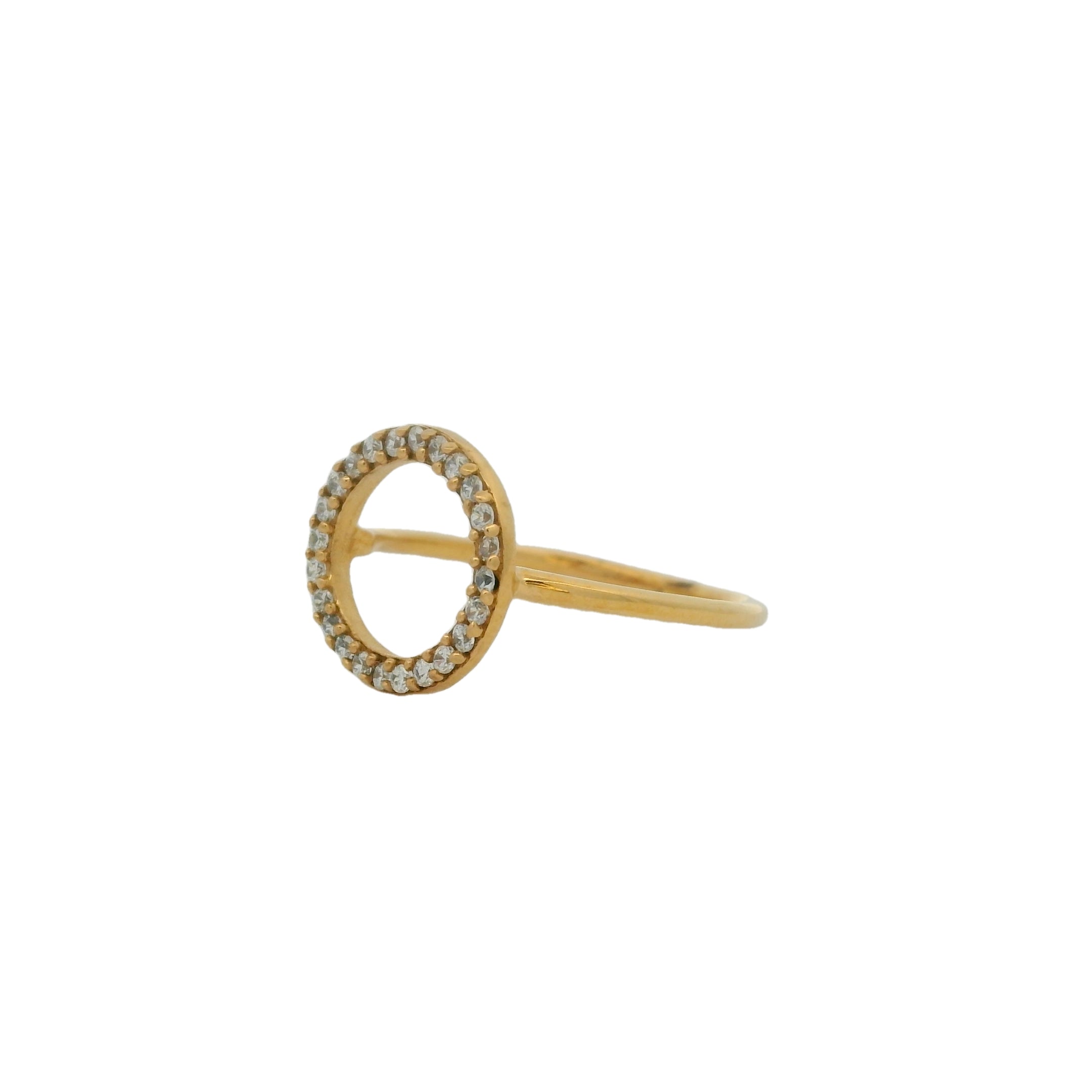 Bague dorée et zircons blancs
