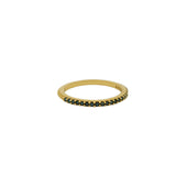 Bague fine dorée et zircons