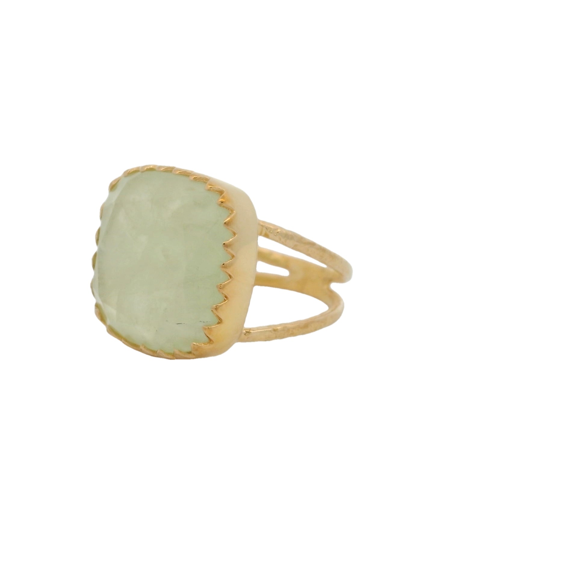 Double ring gold ring and square stone