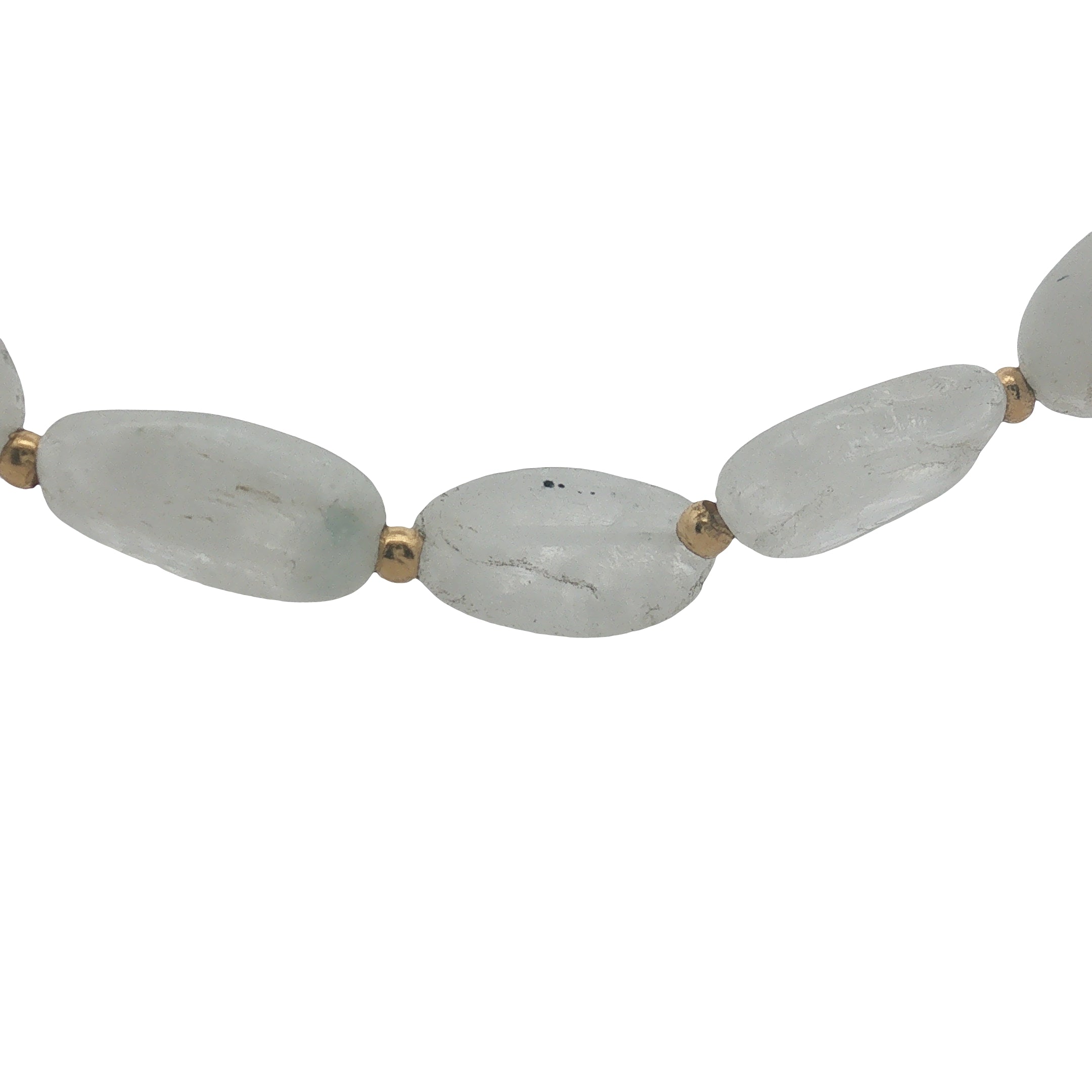 Collier doré pierres de lune ovales et perles dorées 60 cm