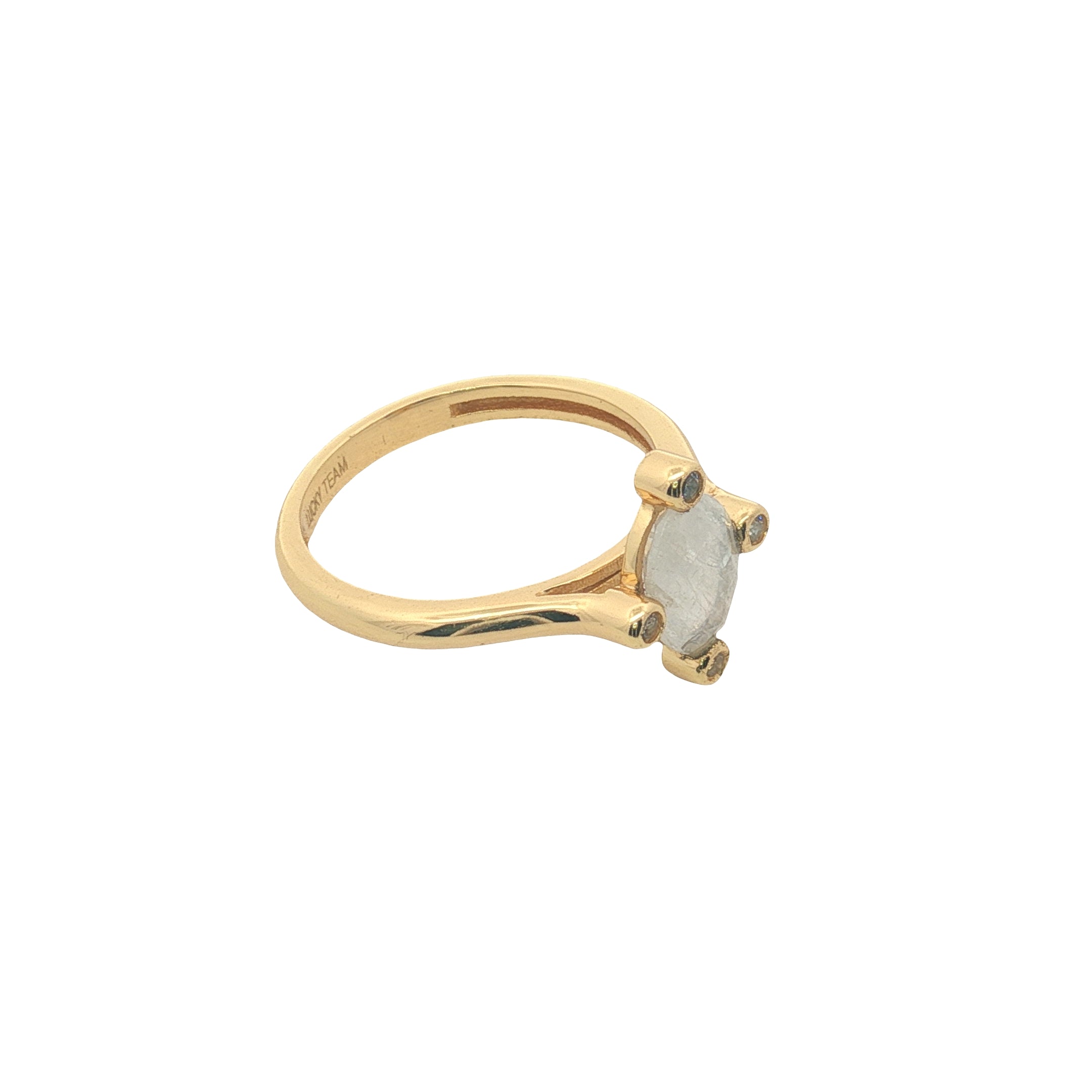 Bague dorée pierre naturelle ovale 4 zircons