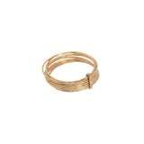 Bague dorée 7 anneaux reliés par une barre