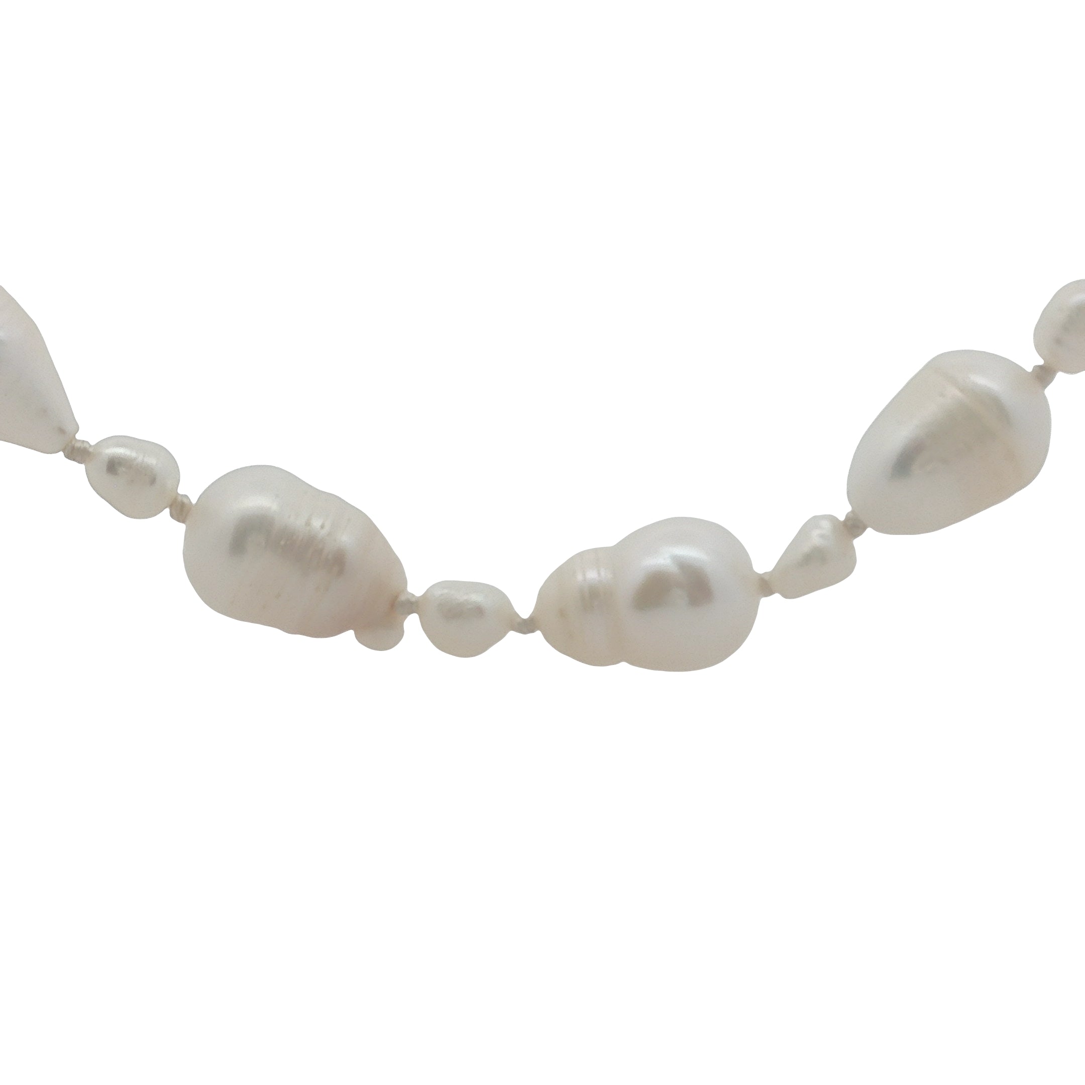 Collier doré alternance petites et grandes perles de culture avec noeuds blancs 75 cm