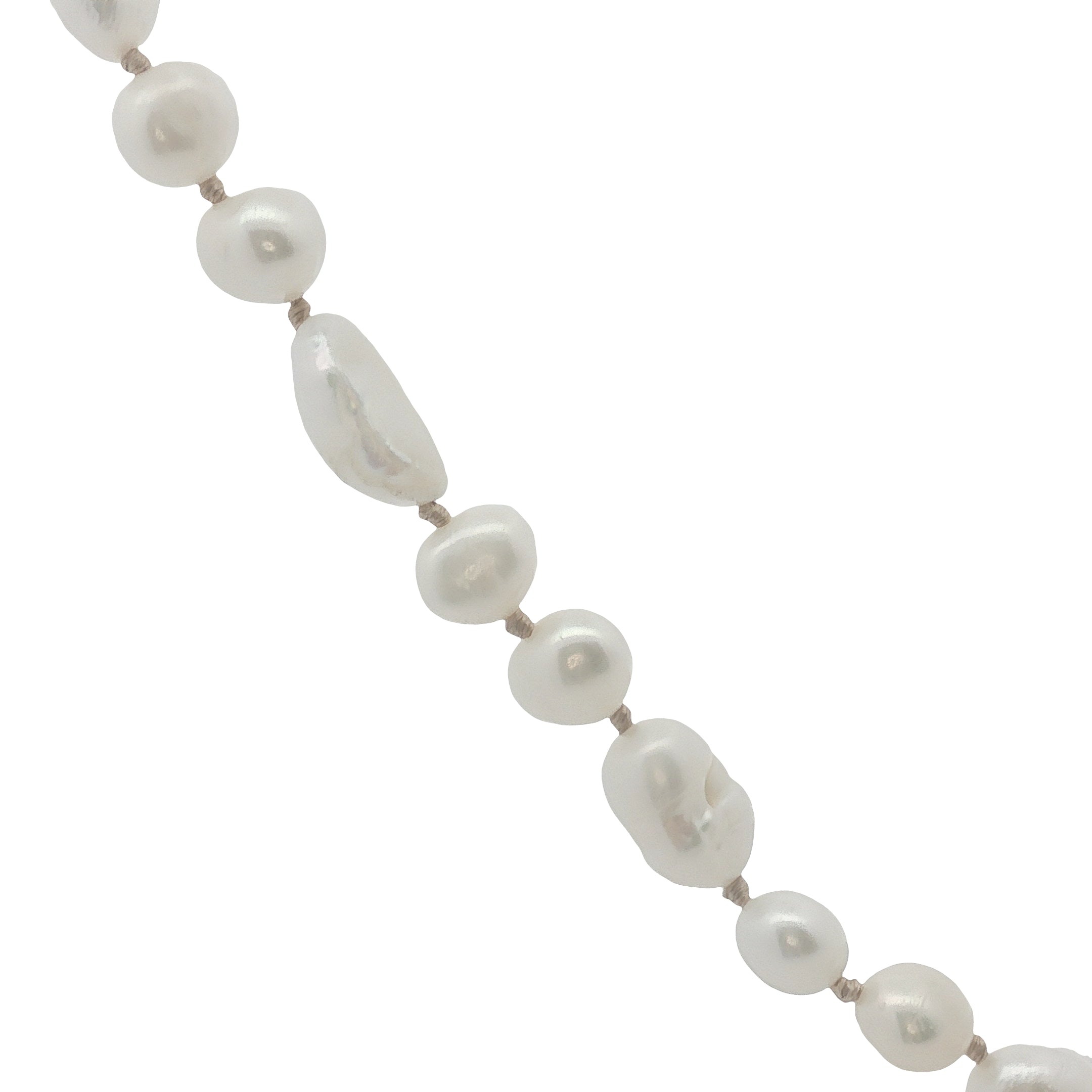 Collier doré perles de culture de différentes tailles avec noeuds beige 75 cm
