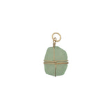 Charms doré prehnite ovale facettée entourée d'un fil doré