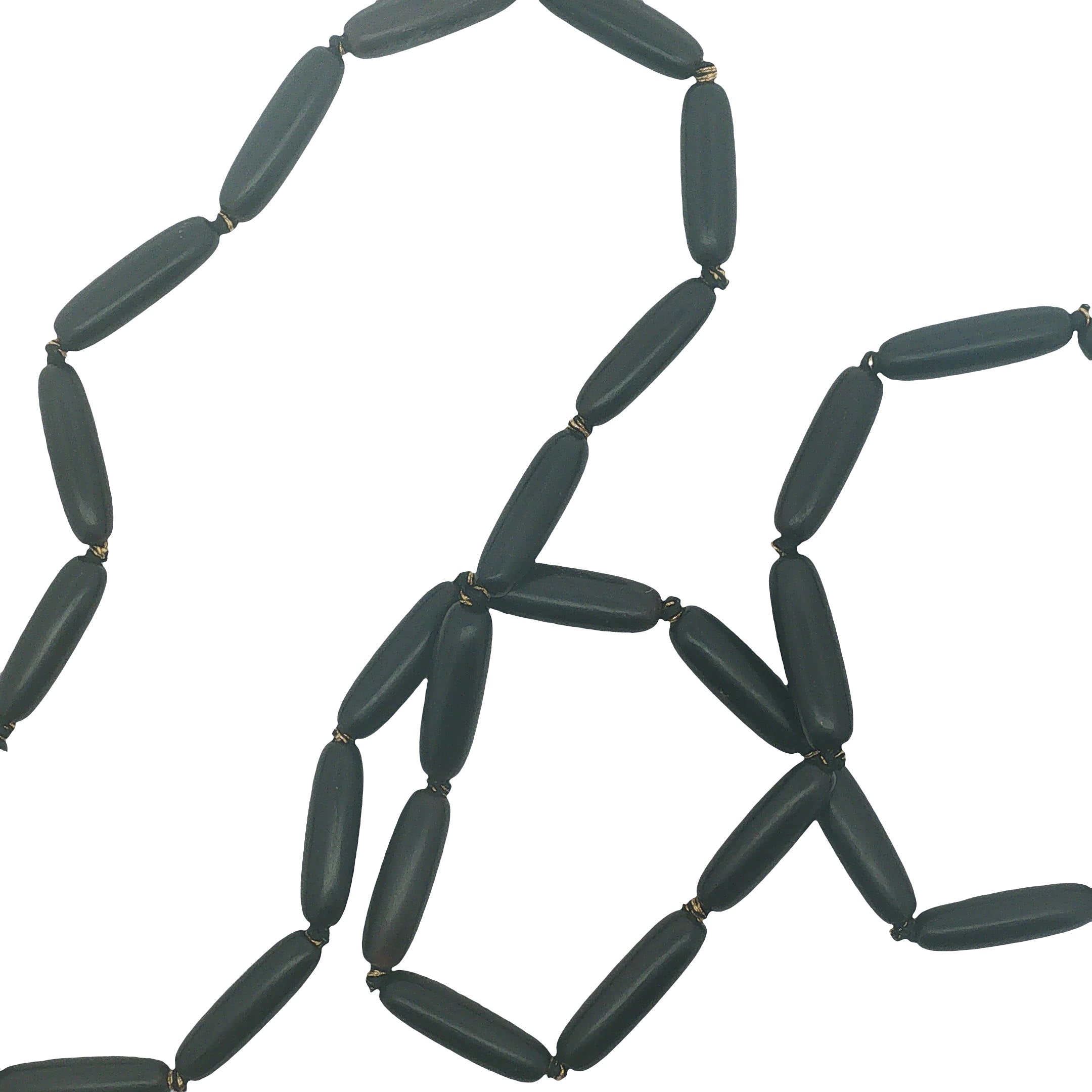 Collier doré perles ovales noires 64 cm