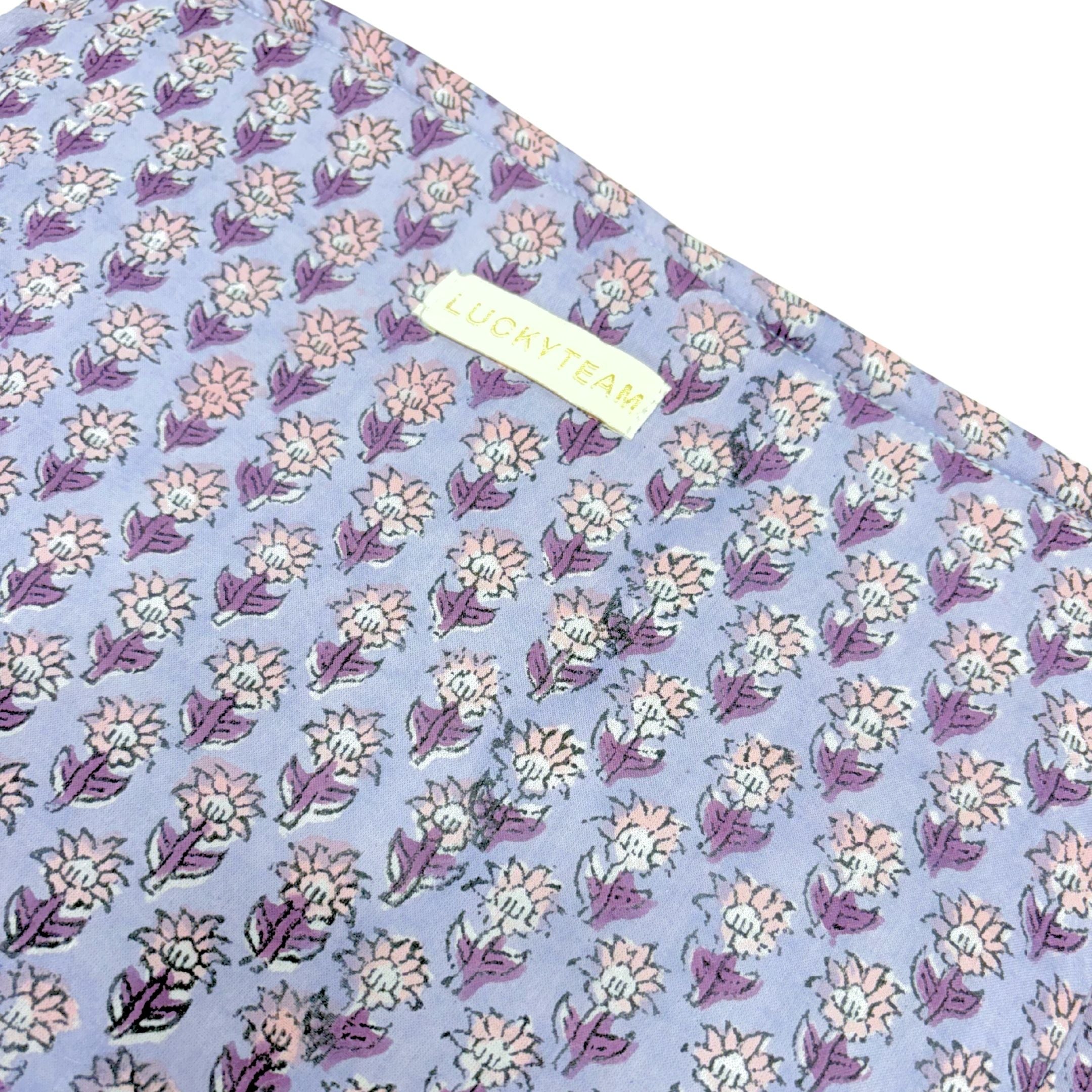 Grande pochette de voyage lavande à fleurs violettes et roses