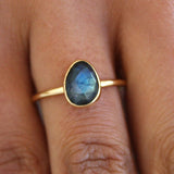 Bague dorée et pierre facettée - 50 / LABRADORITE