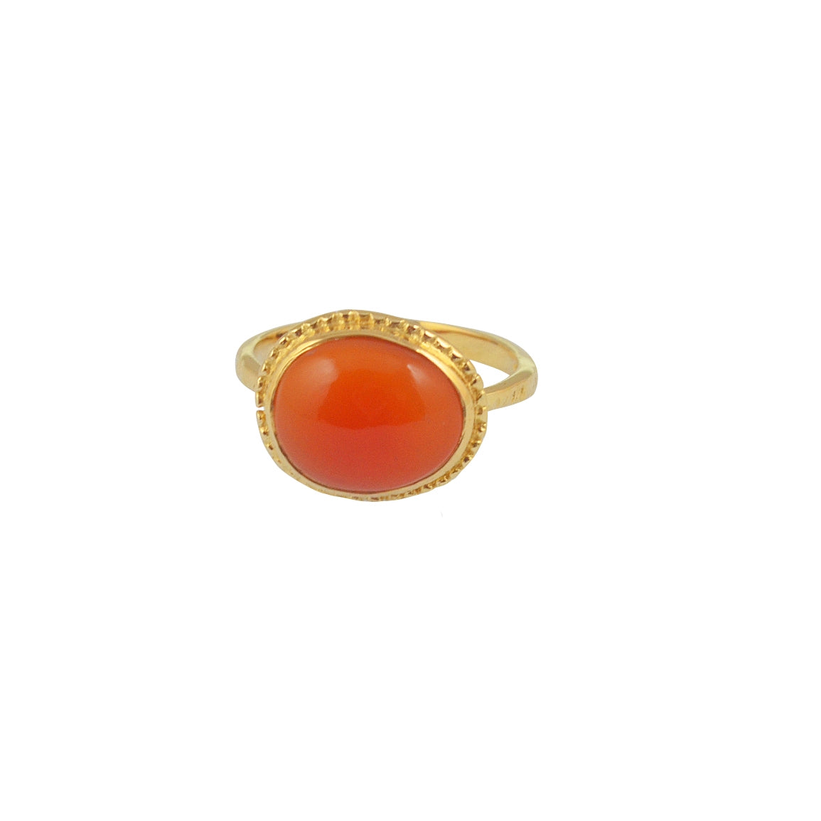 Bague dorée pierre cabochon ovale