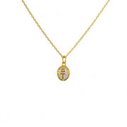 Collier doré pendentif petit scarabée en pierre - PIERRE DE