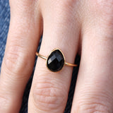 Bague dorée et pierre facettée - 50 / ONYX NOIRE